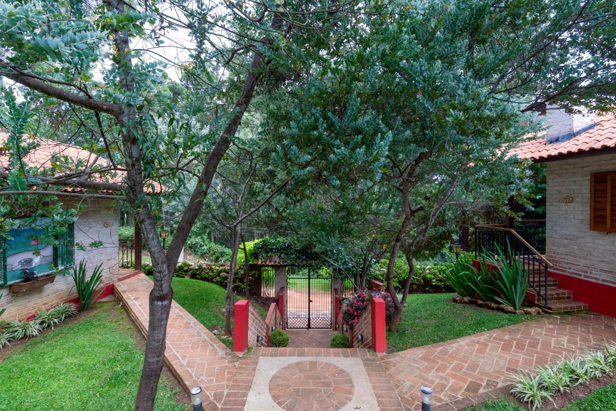 Pousada Das Acacias Camanducaia Exterior photo